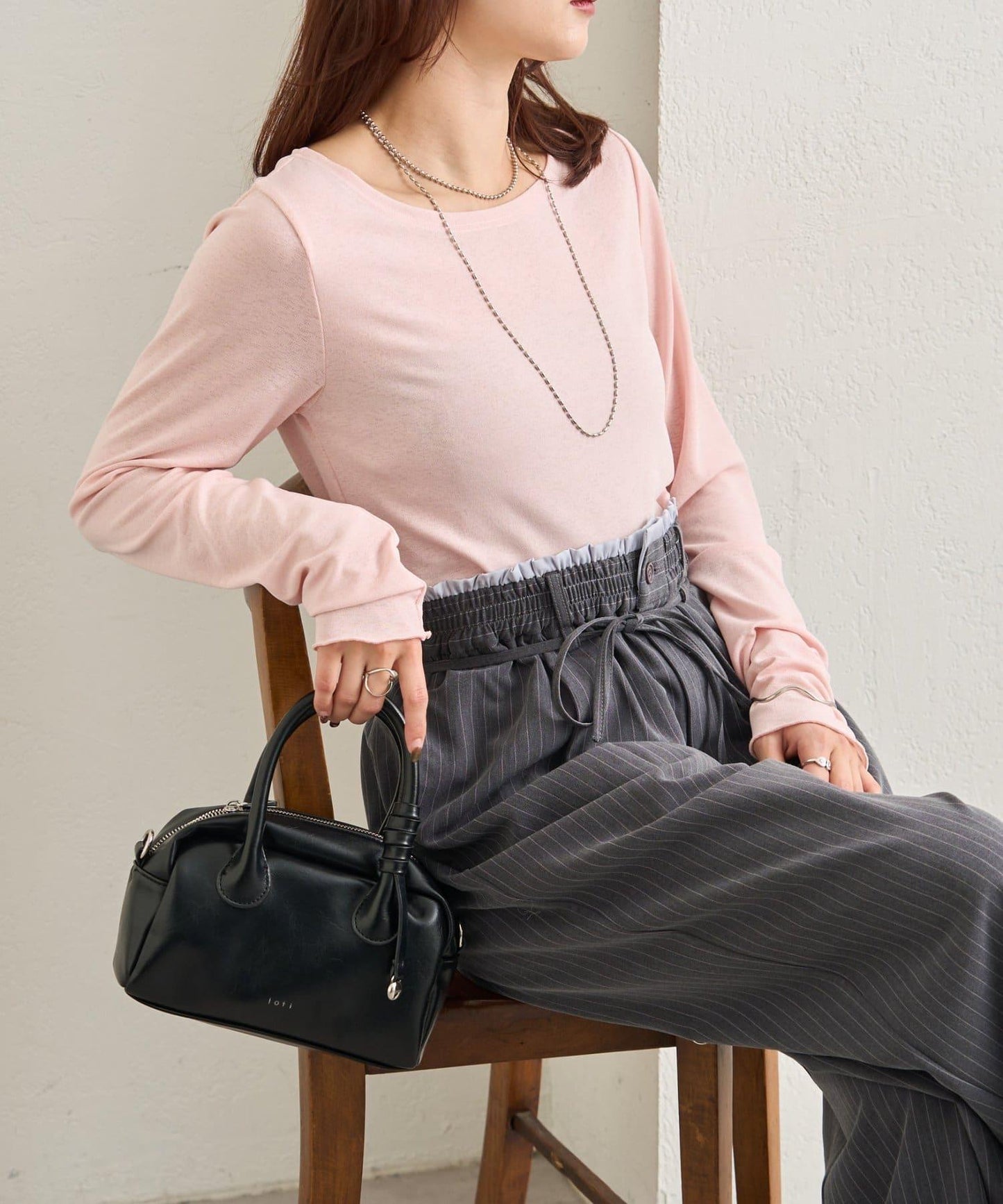 下襬褶皺透視長袖T恤