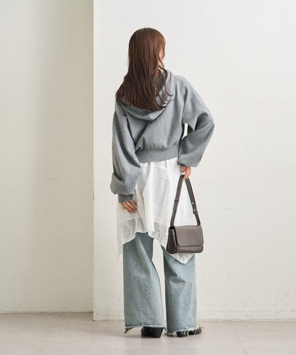 刺繡下襬半身裙