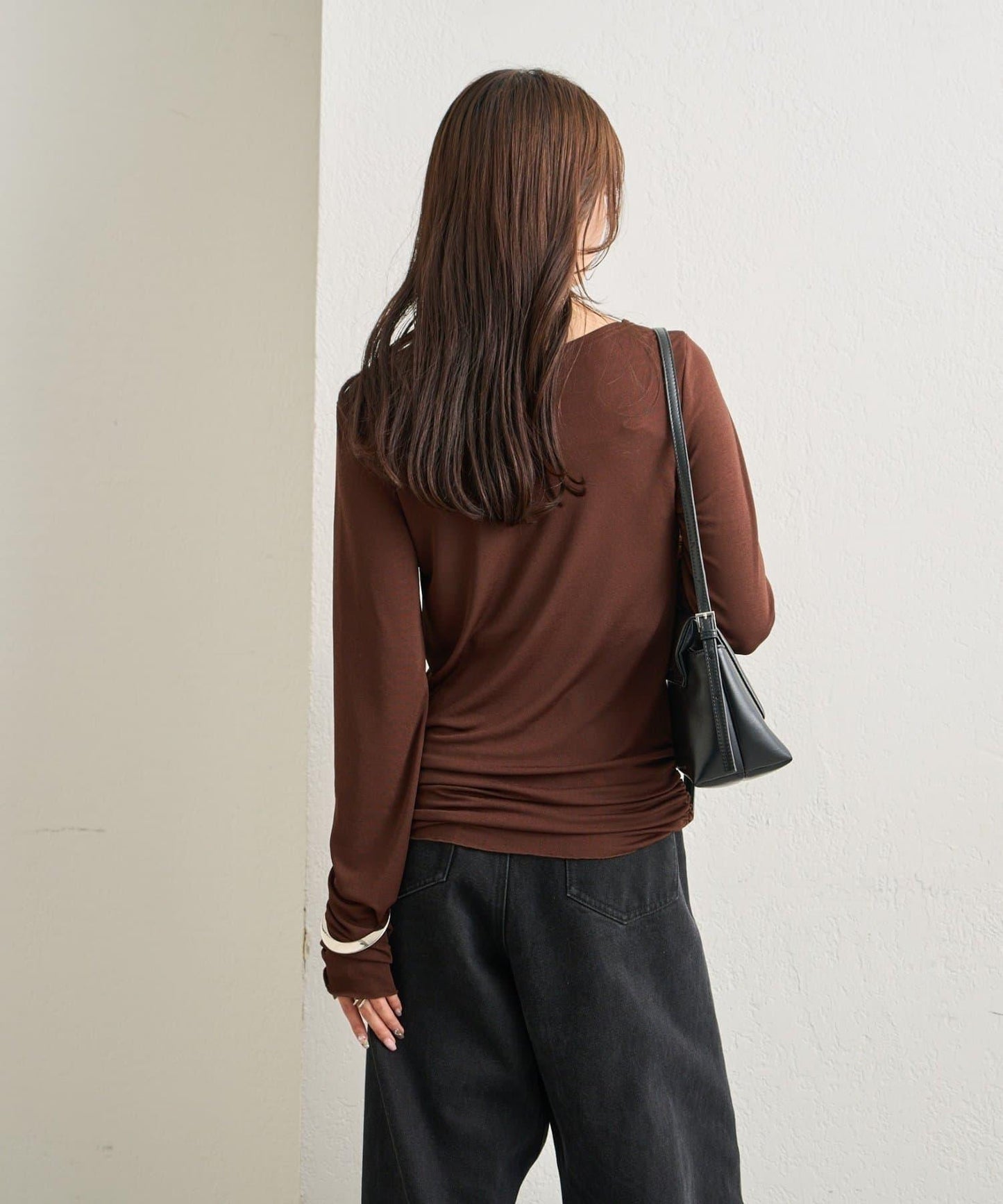 下襬褶皺透視長袖T恤