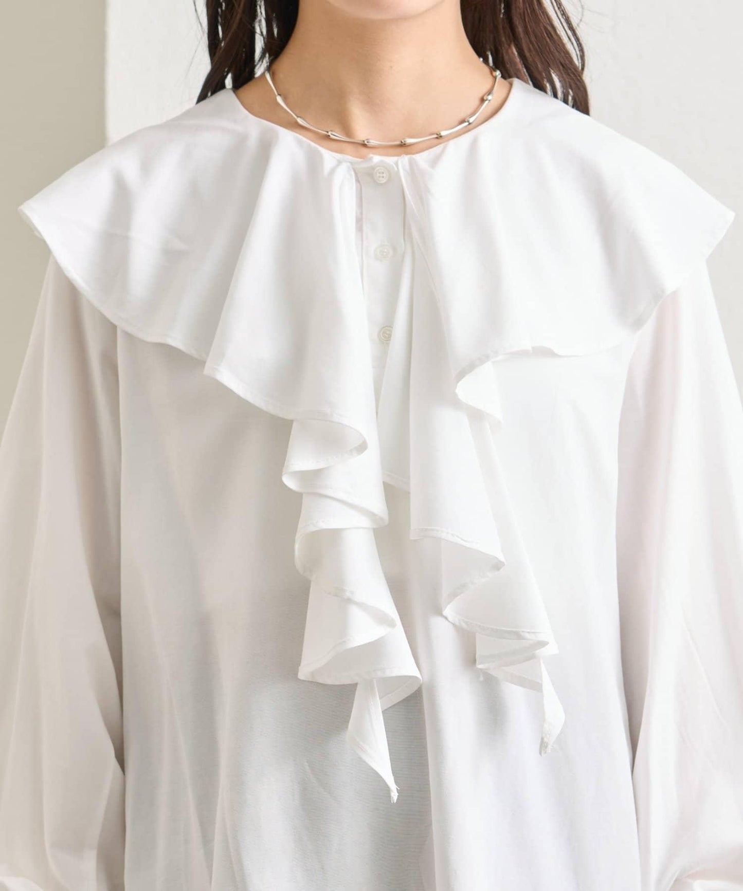 荷葉邊領口襯衫