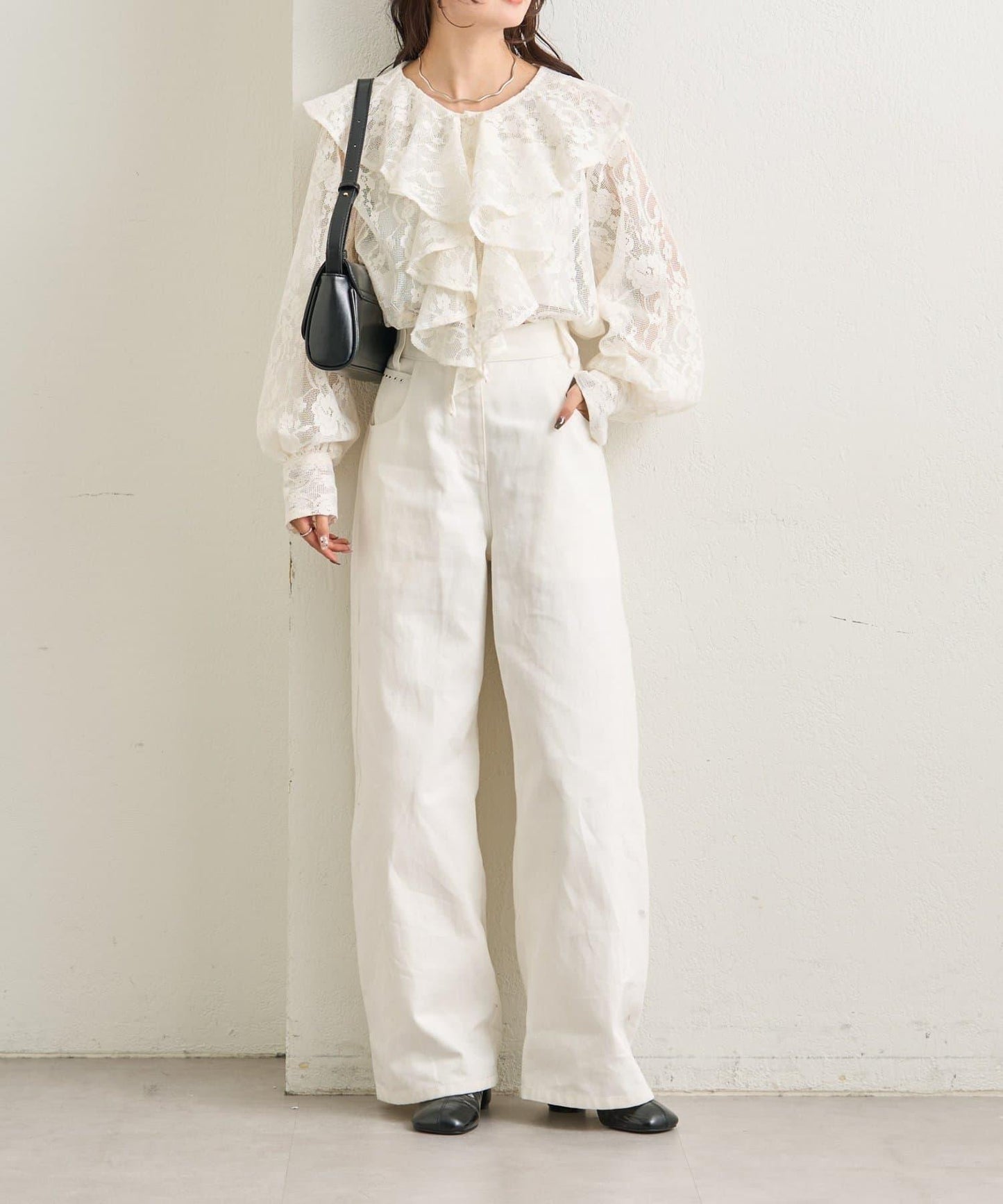 荷葉邊領口襯衫