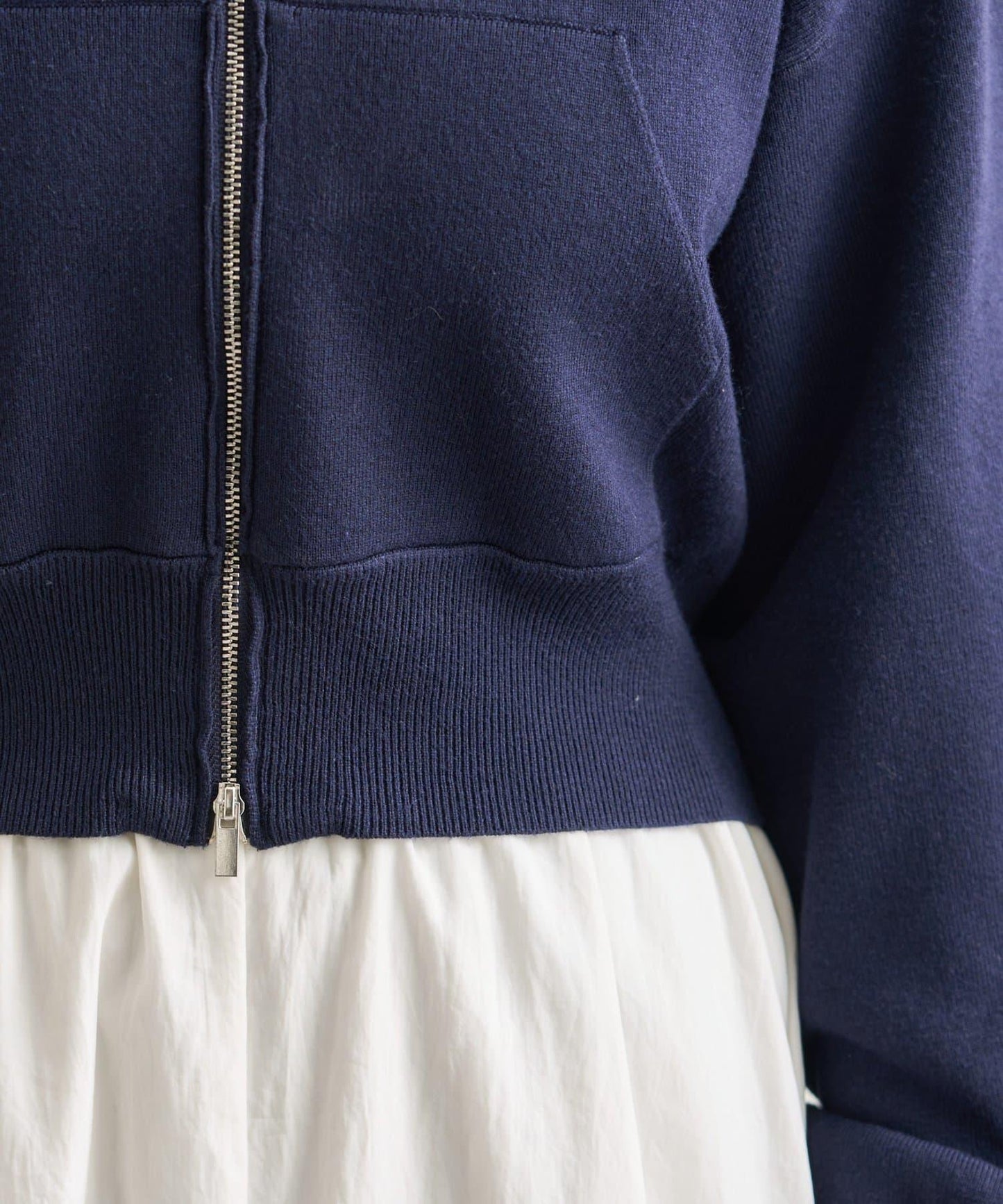 連帽針織短款衛衣