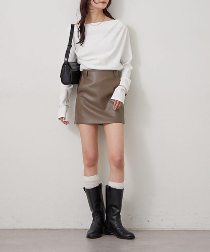 帶吊墜一字肩羅紋長袖T恤