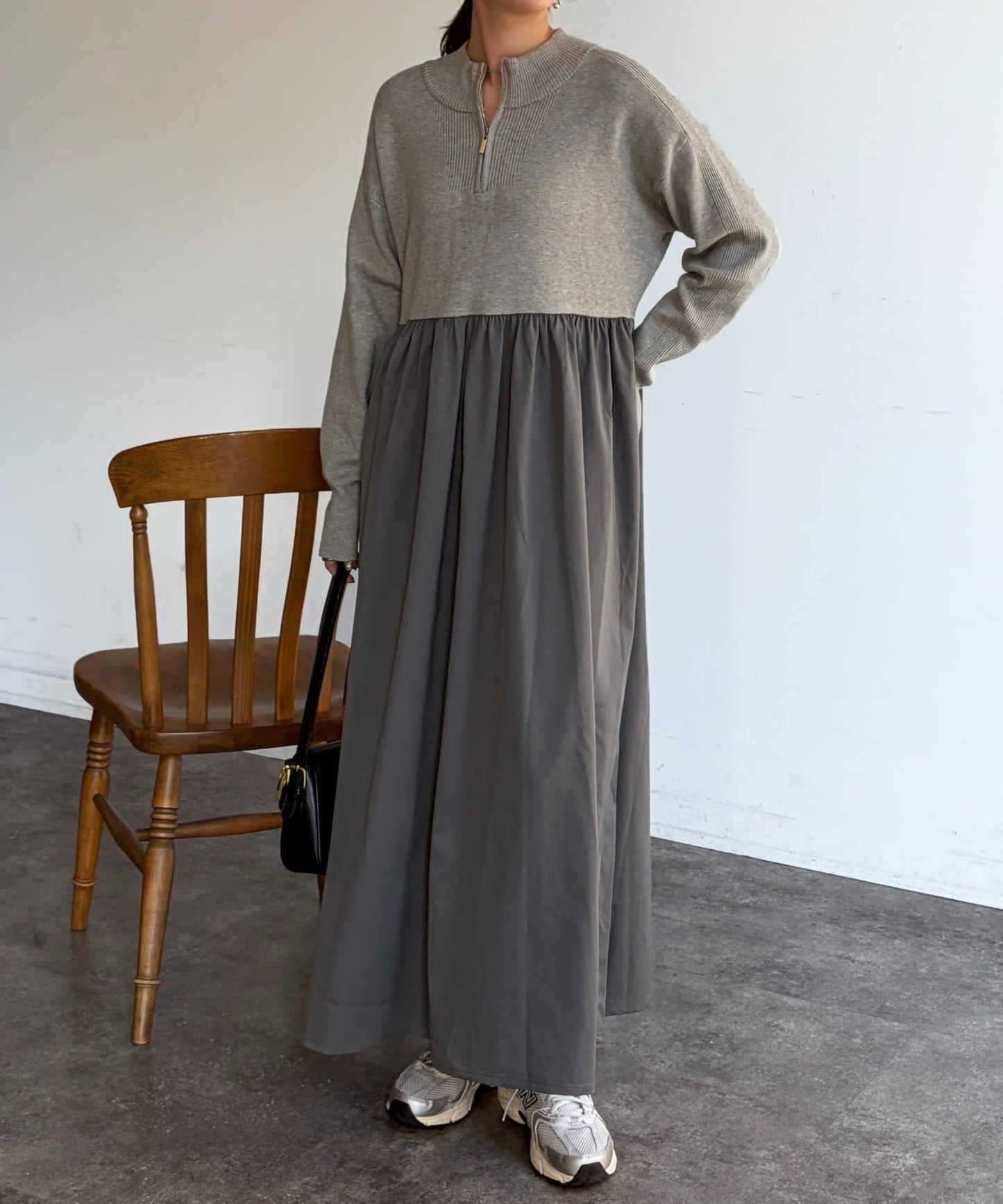 異材質拼接半拉鍊連衣裙