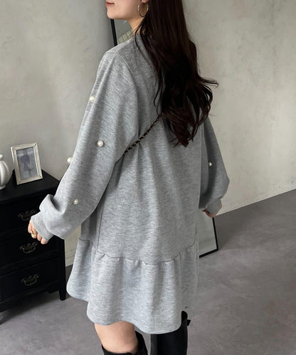 中長款下襬荷葉邊珍珠衛衣