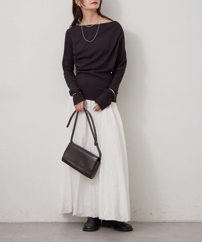 帶吊墜一字肩羅紋長袖T恤