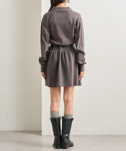 配腰帶針織翻領連衣裙