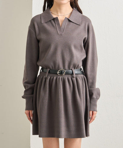 配腰帶針織翻領連衣裙