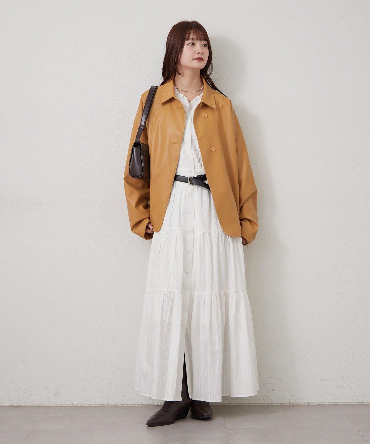 棉質荷葉邊連衣裙