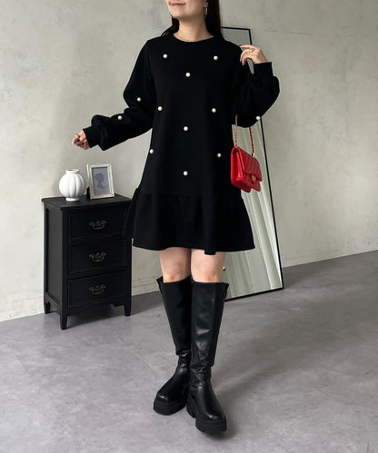 中長款下襬荷葉邊珍珠衛衣