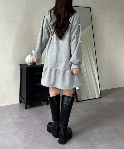 中長款下襬荷葉邊珍珠衛衣