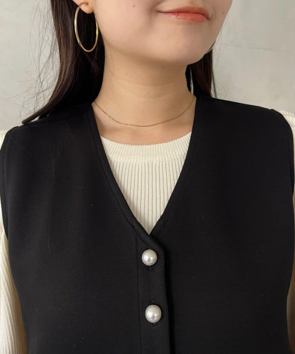 珍珠紐扣網紗荷葉邊V領背心