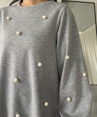 中長款下襬荷葉邊珍珠衛衣