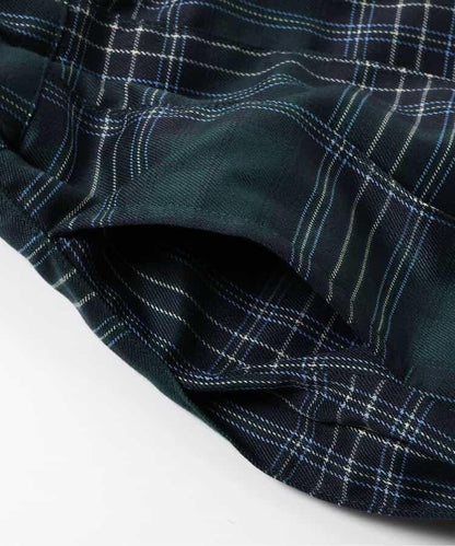 加絨內襯百褶裙褲