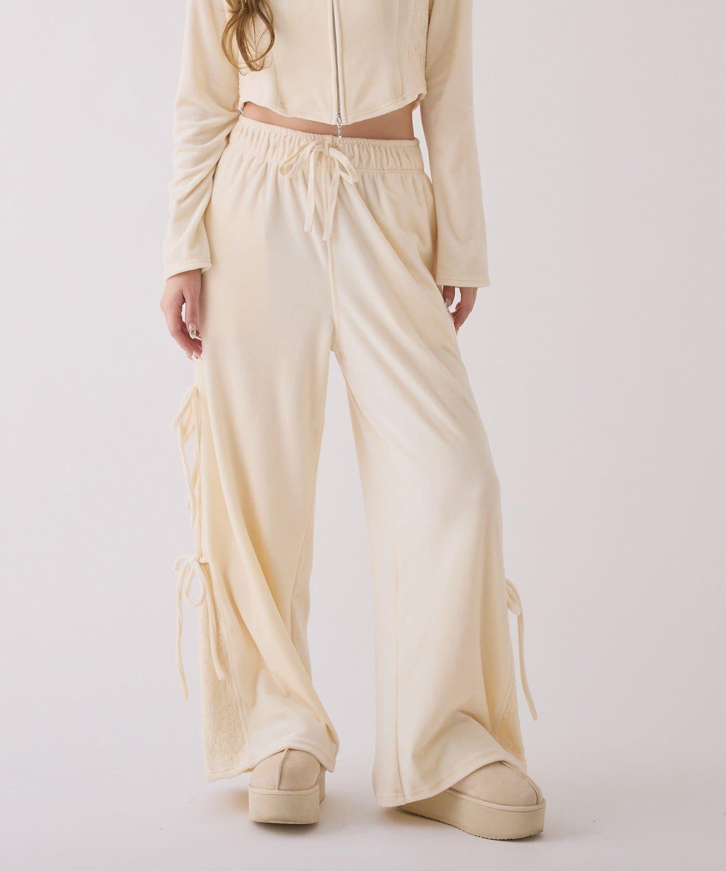 側邊蕾絲天鵝絨蝴蝶結長褲