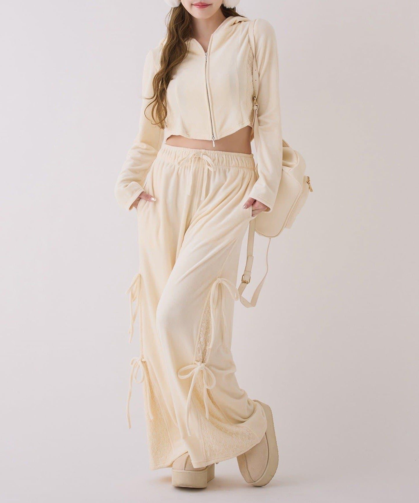 側邊蕾絲天鵝絨蝴蝶結長褲