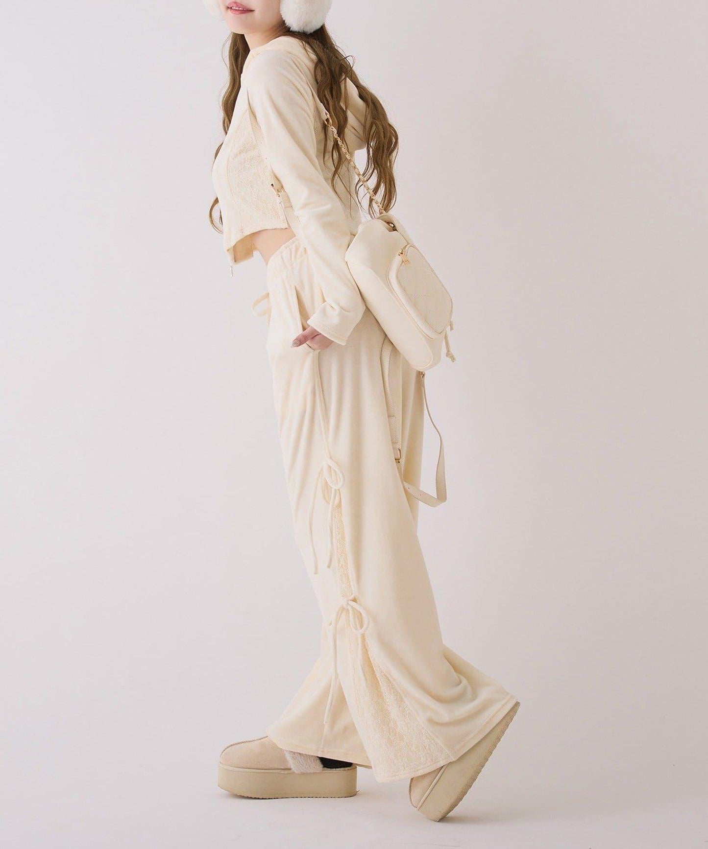 側邊蕾絲天鵝絨蝴蝶結長褲