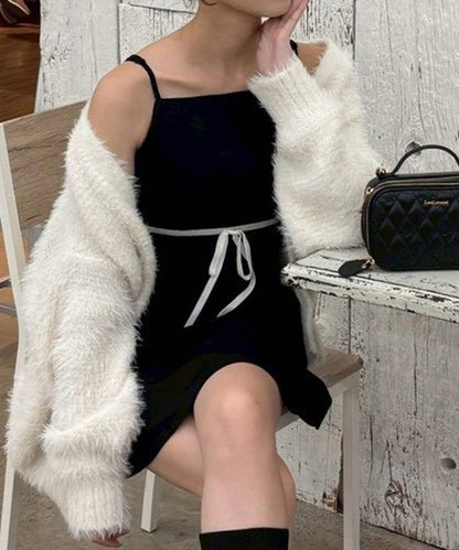 後背繫帶蕾絲吊帶連衣裙