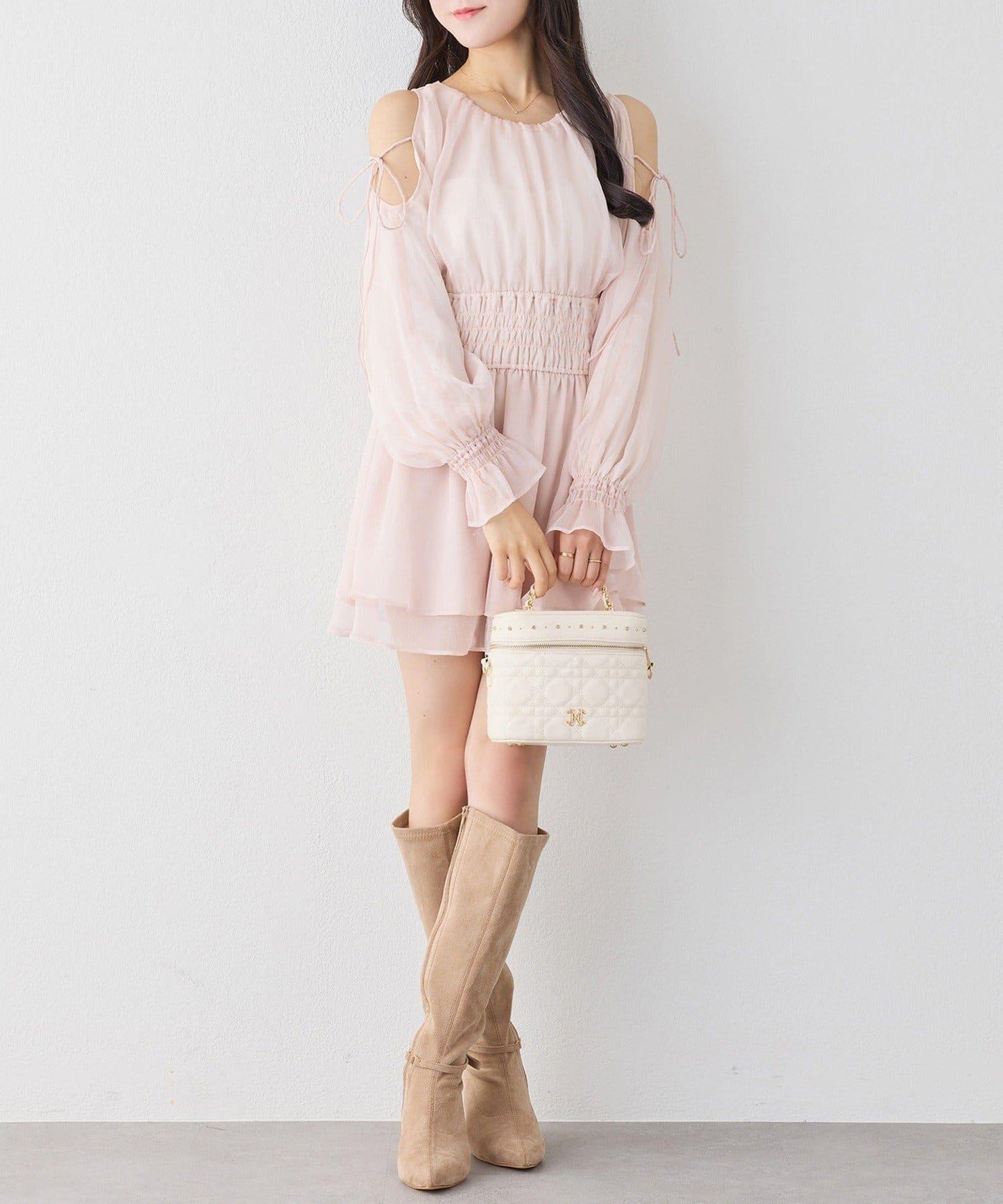 【one after another】露肩抽褶長款上衣