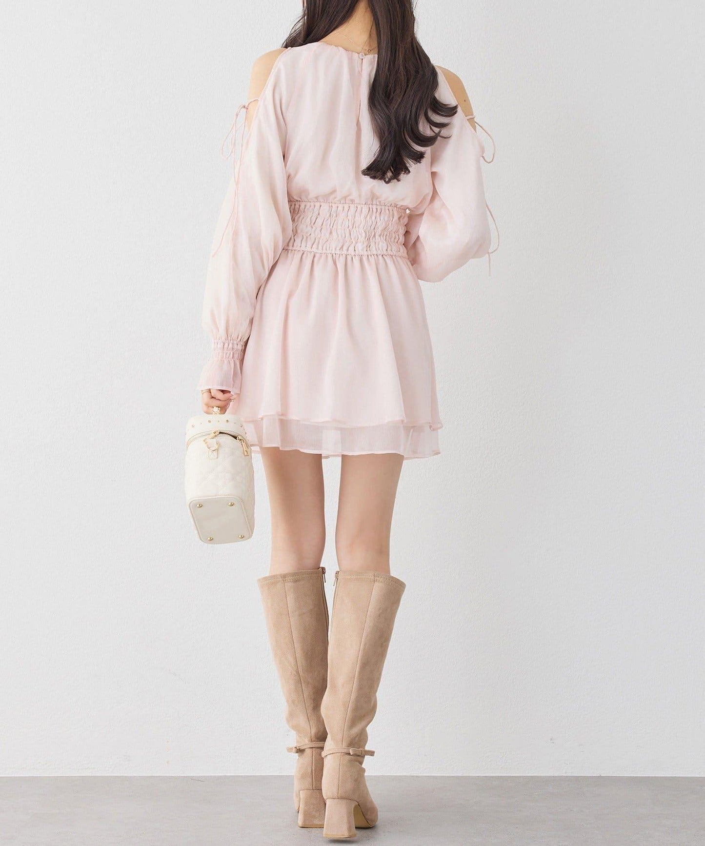 【one after another】露肩抽褶長款上衣