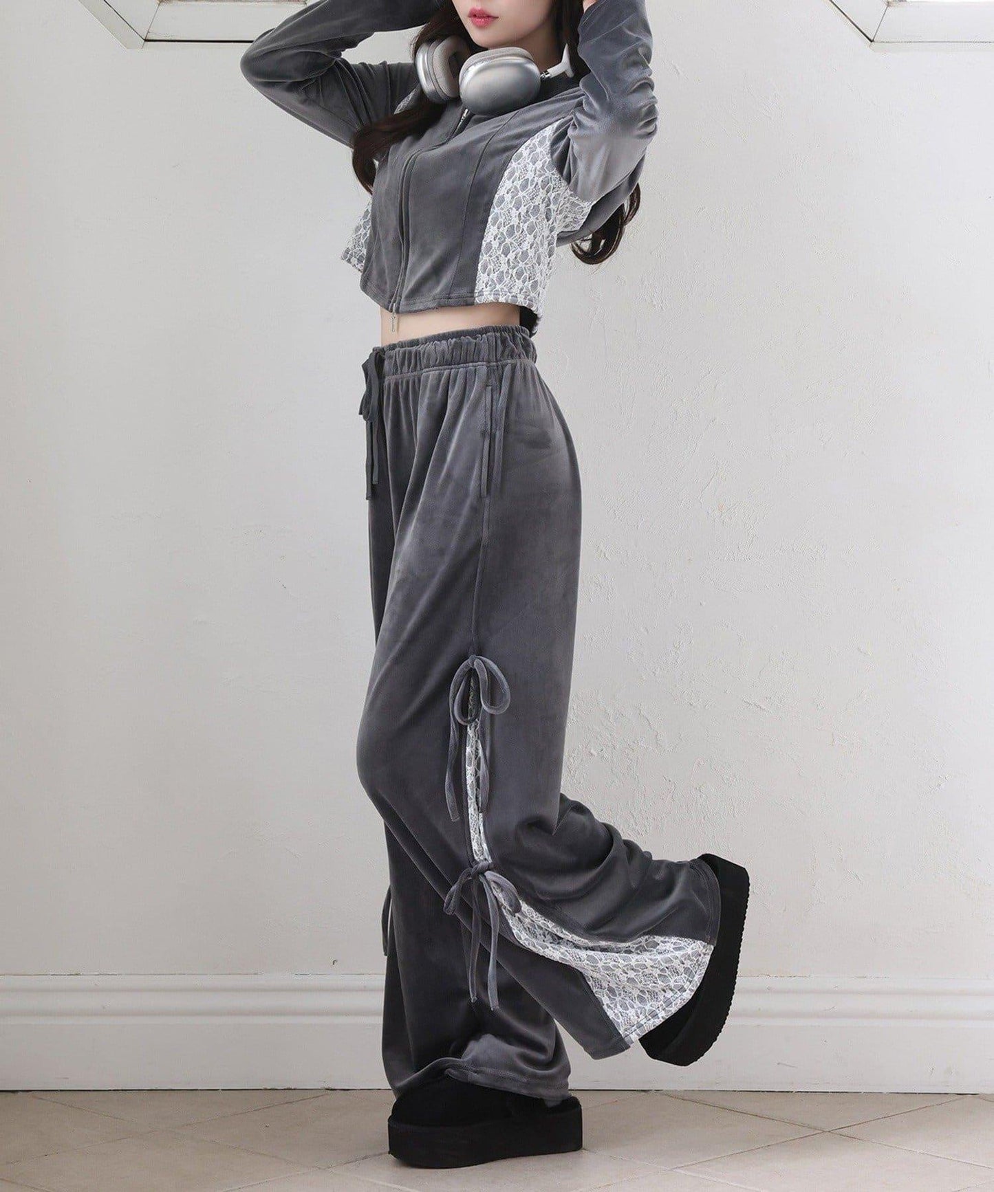 【one after another】天鵝絨連帽衛衣