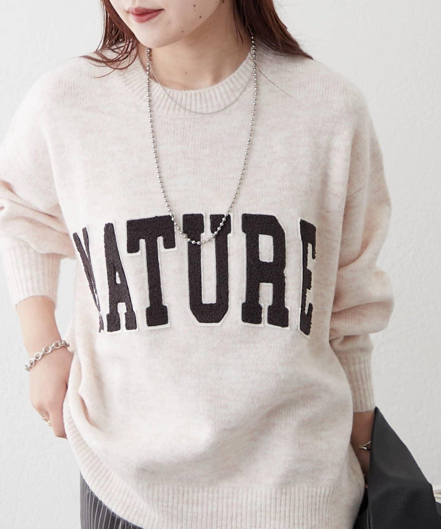 帶有標誌的針織衫