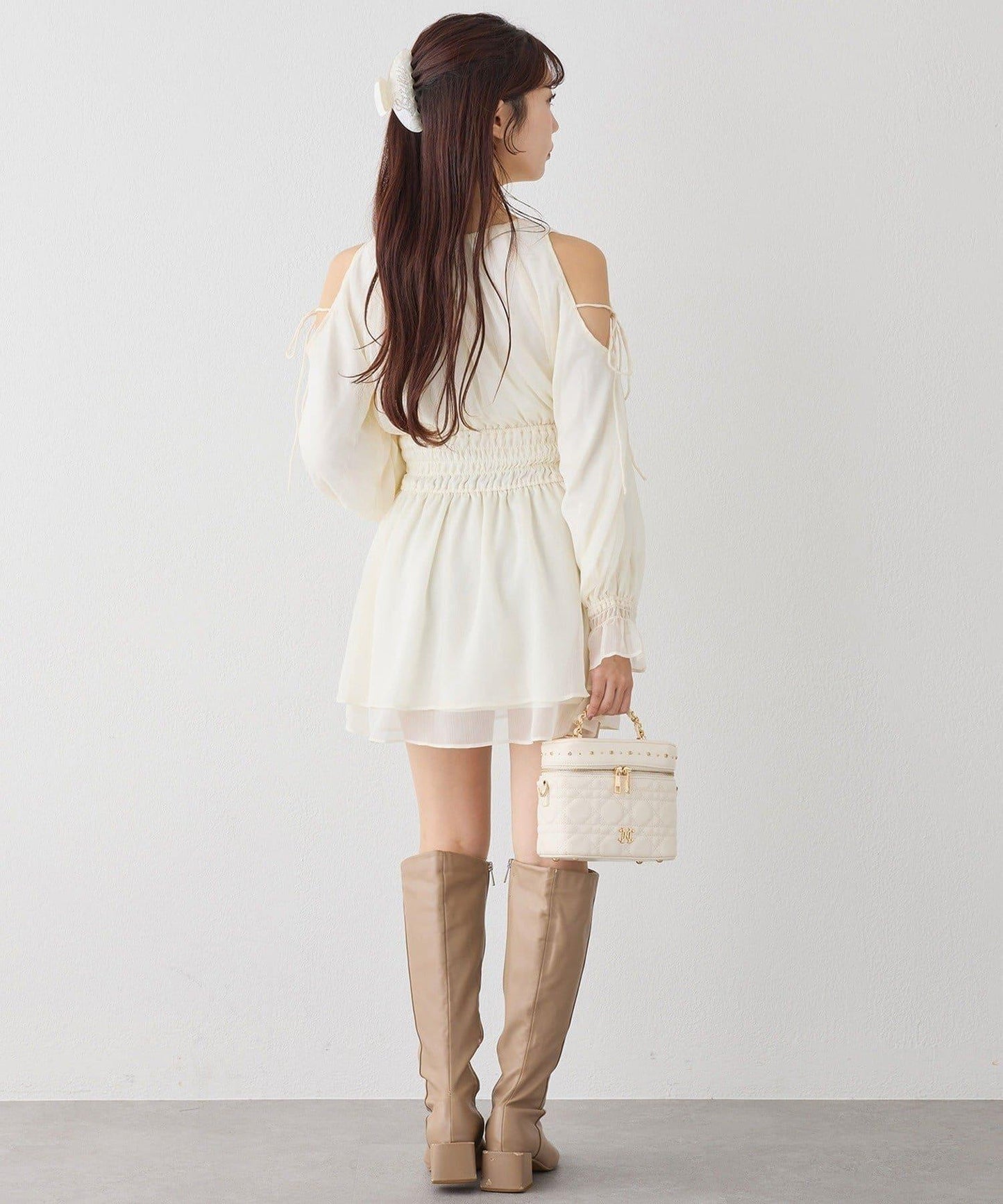 【one after another】露肩抽褶長款上衣