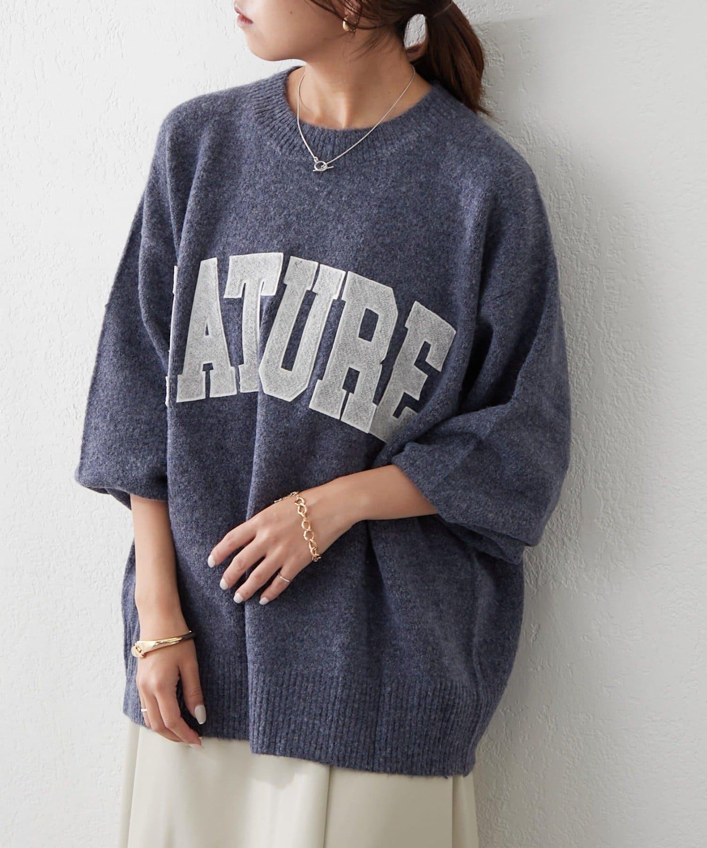 帶有標誌的針織衫