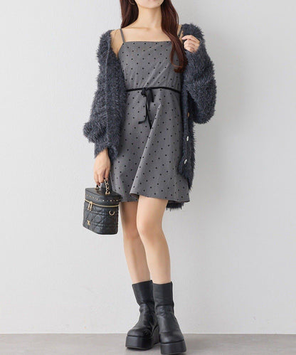 後背繫帶蕾絲吊帶連衣裙