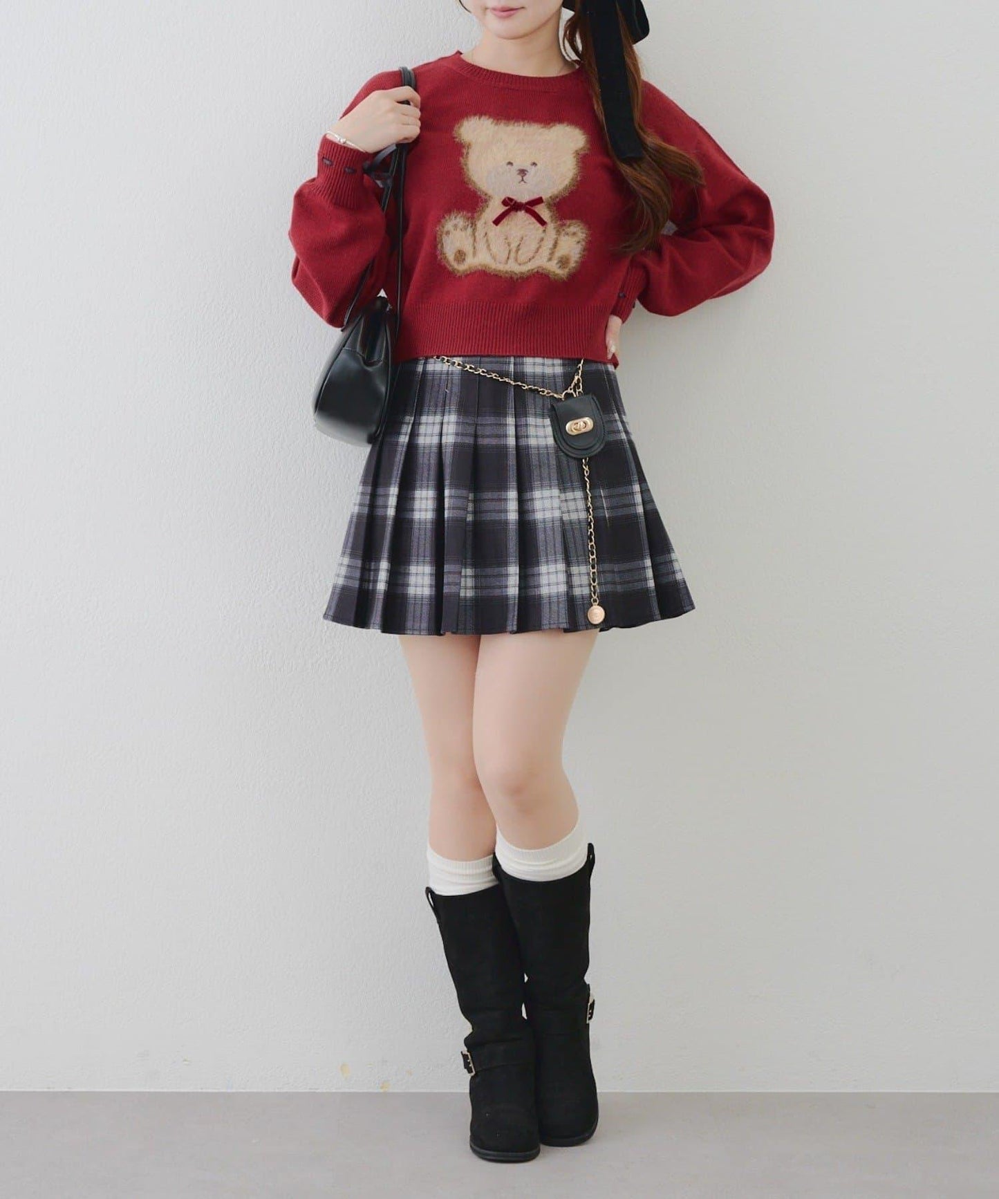 蝴蝶結小熊針織衫