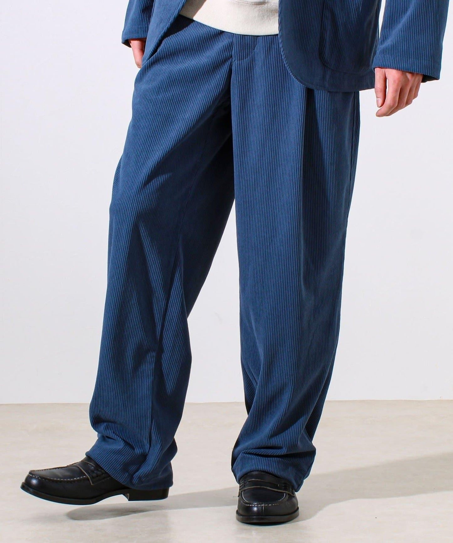 【可搭配套裝】燈芯絨百搭休閒褲