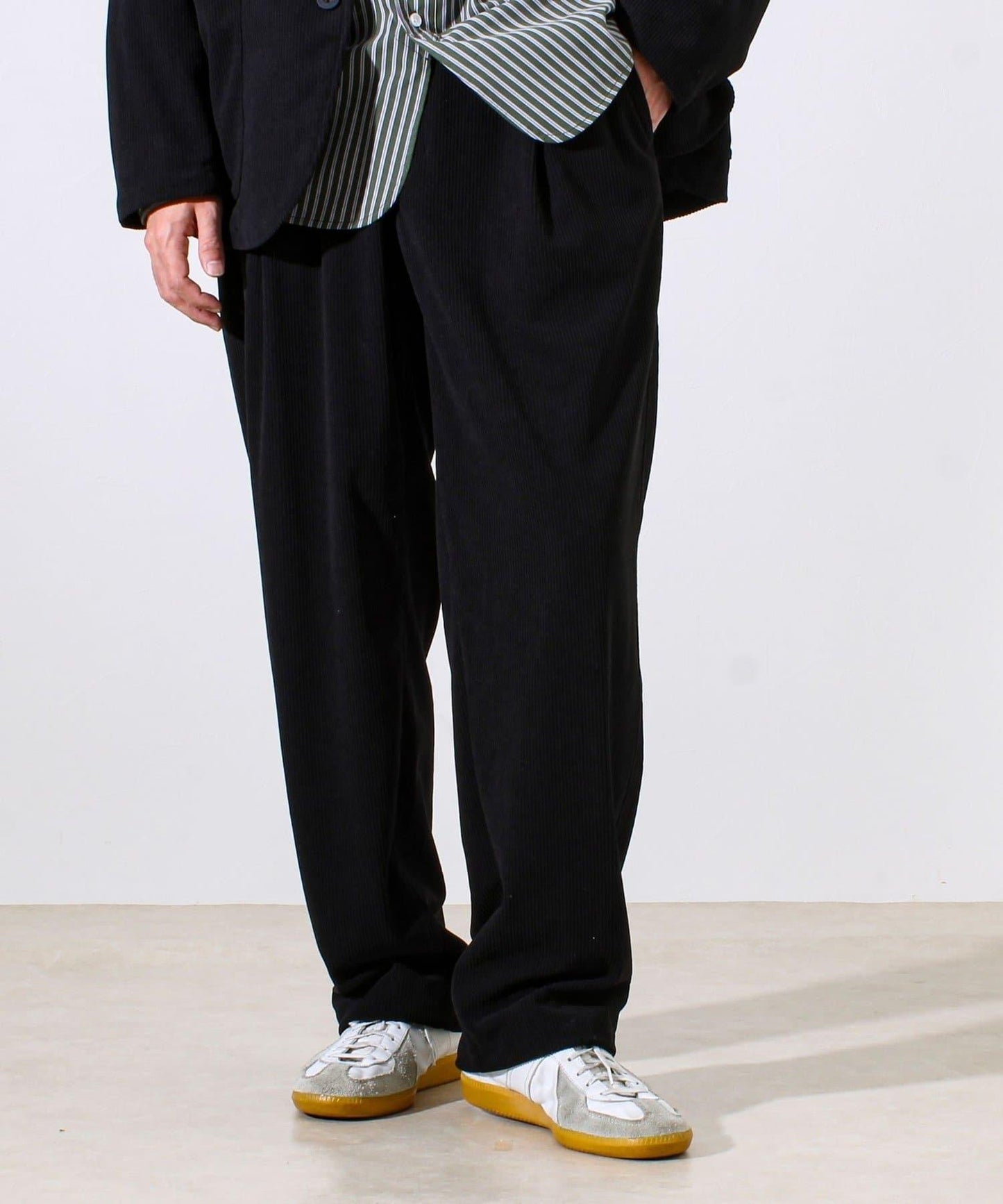 【可搭配套裝】燈芯絨百搭休閒褲