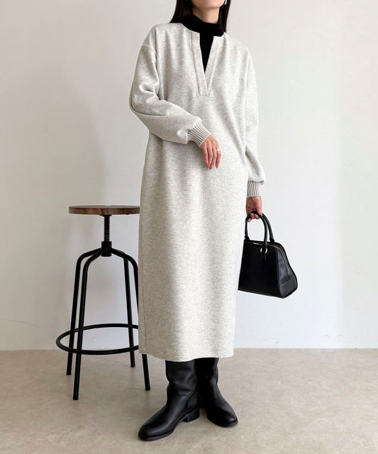 軟質針織呢連衣裙