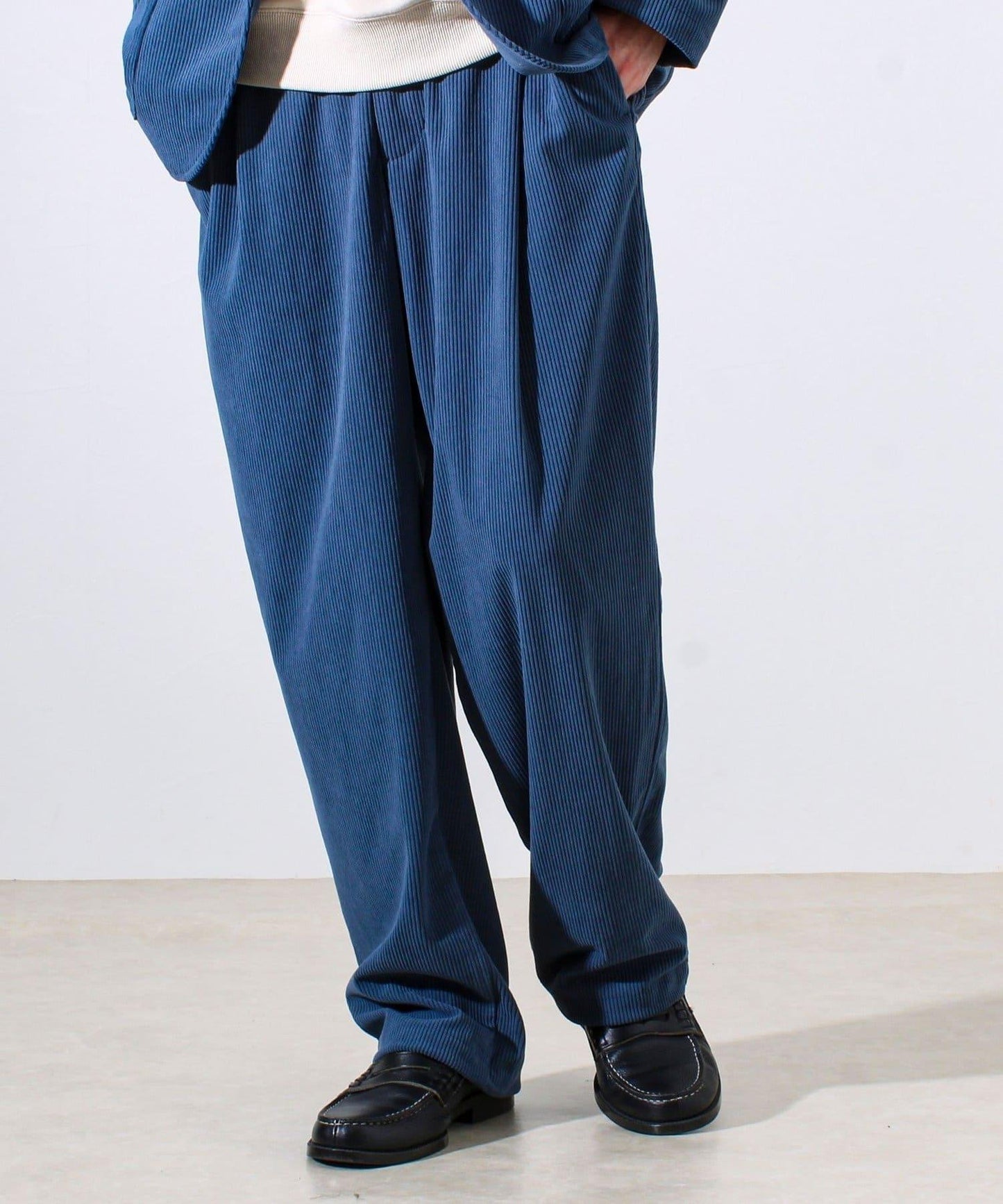 【可搭配套裝】燈芯絨百搭休閒褲