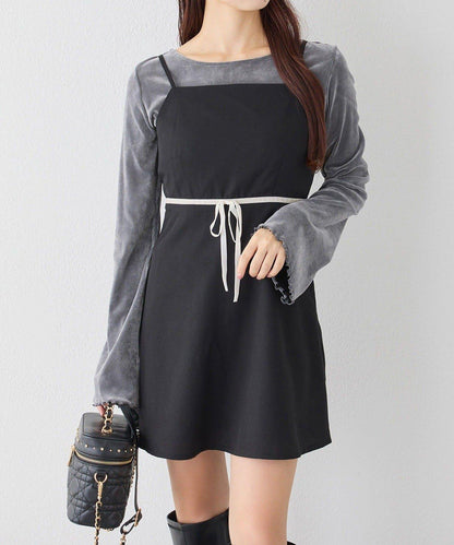 後背繫帶蕾絲吊帶連衣裙