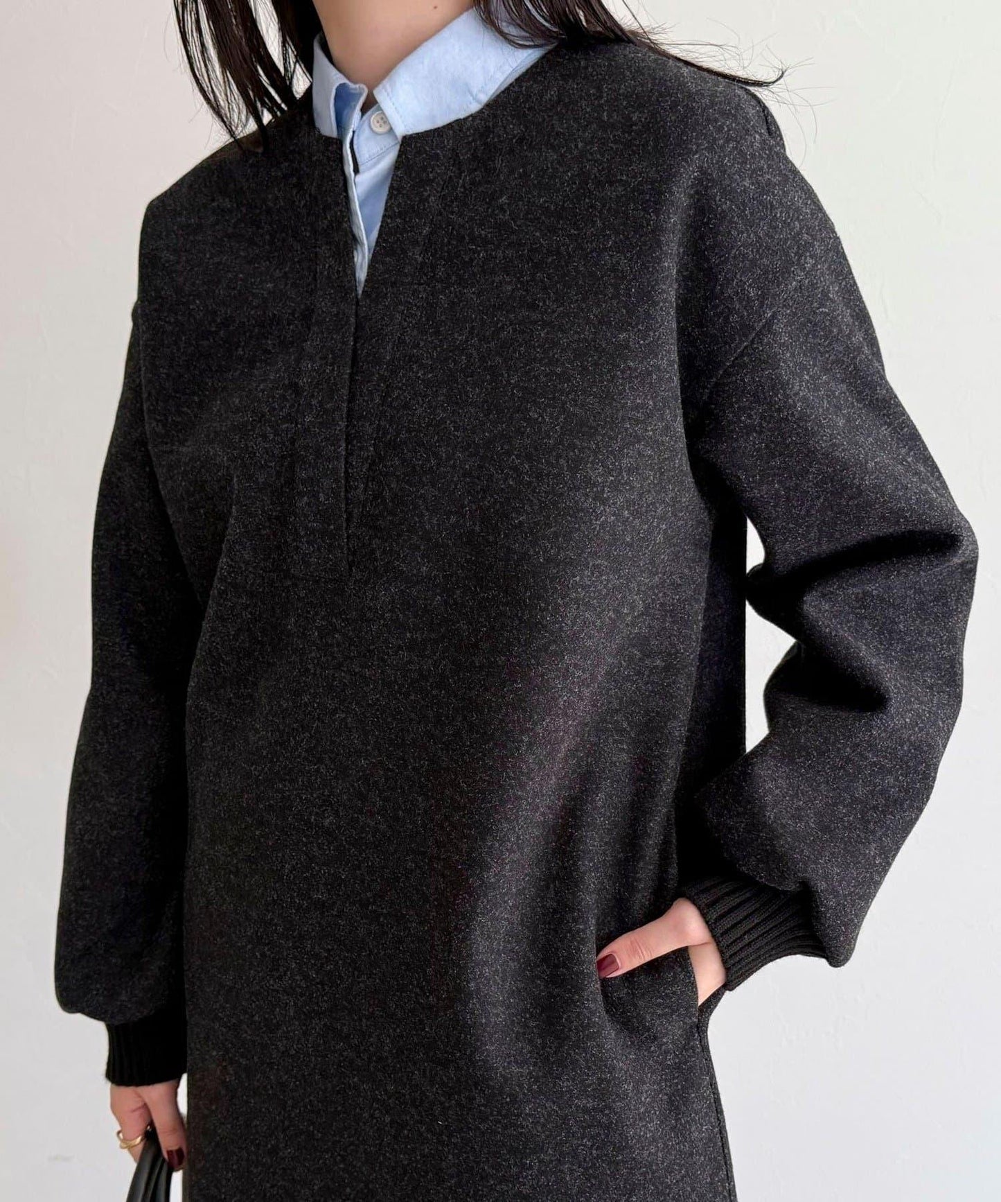 軟質針織呢連衣裙