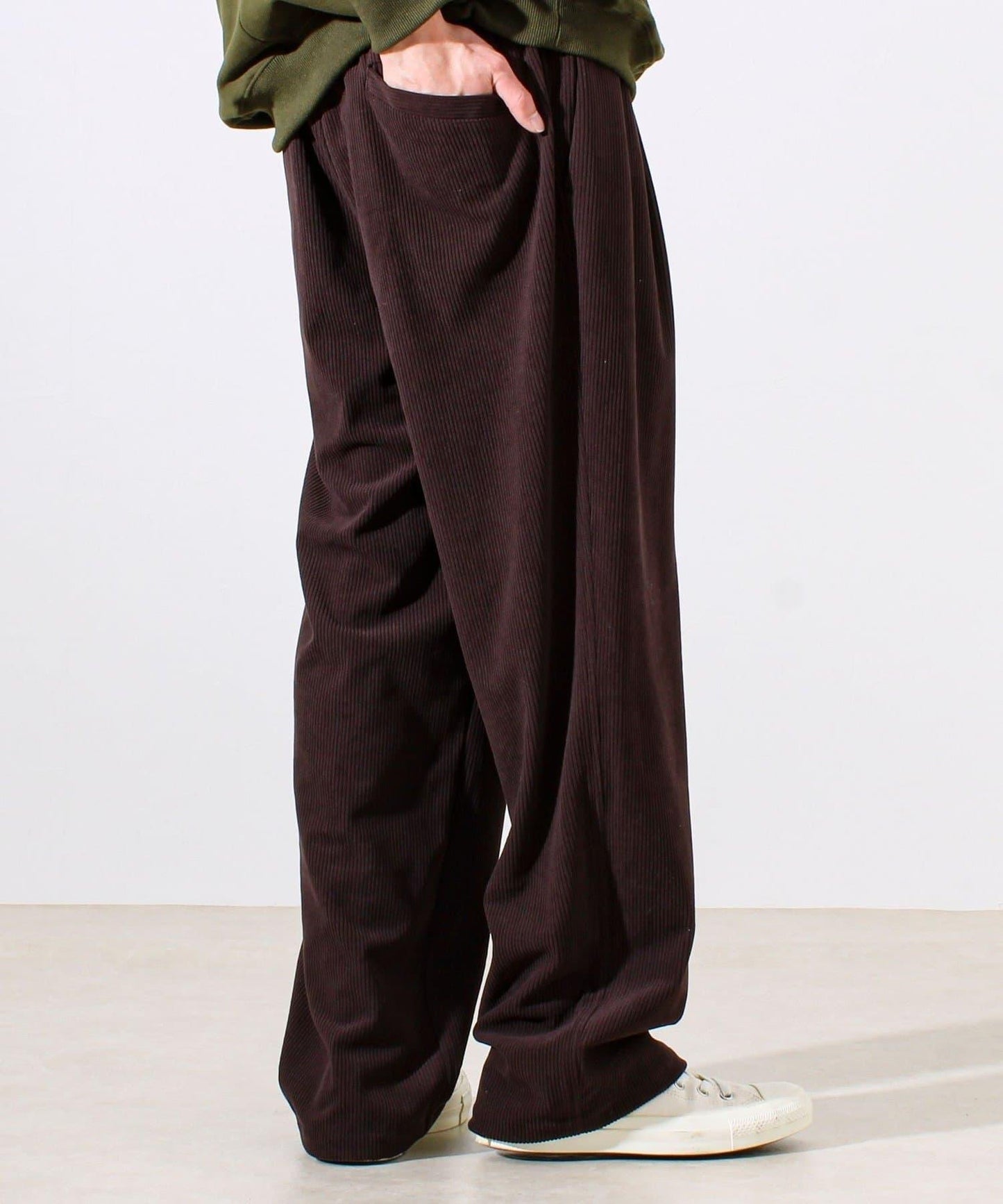 【可搭配套裝】燈芯絨百搭休閒褲