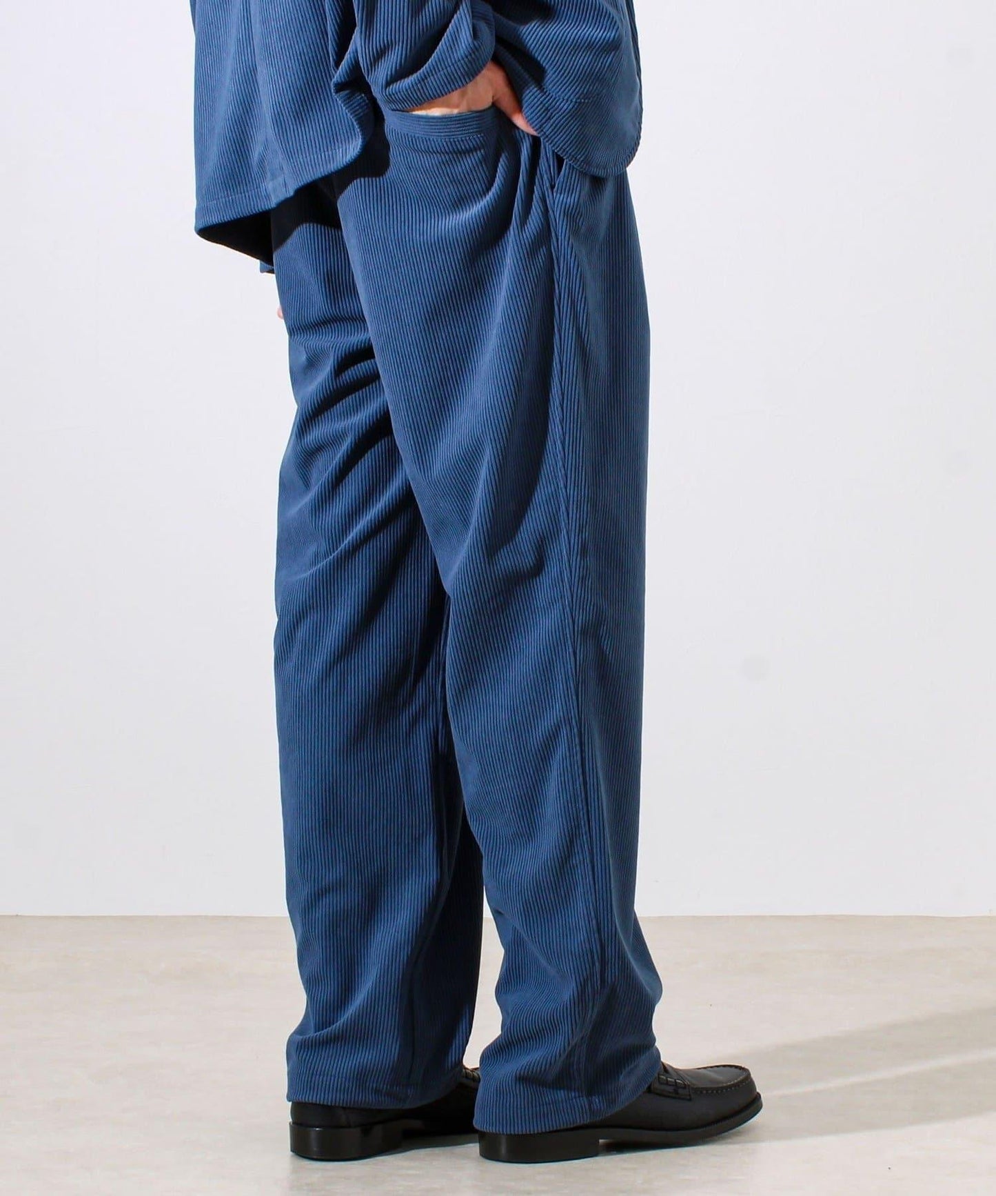 【可搭配套裝】燈芯絨百搭休閒褲