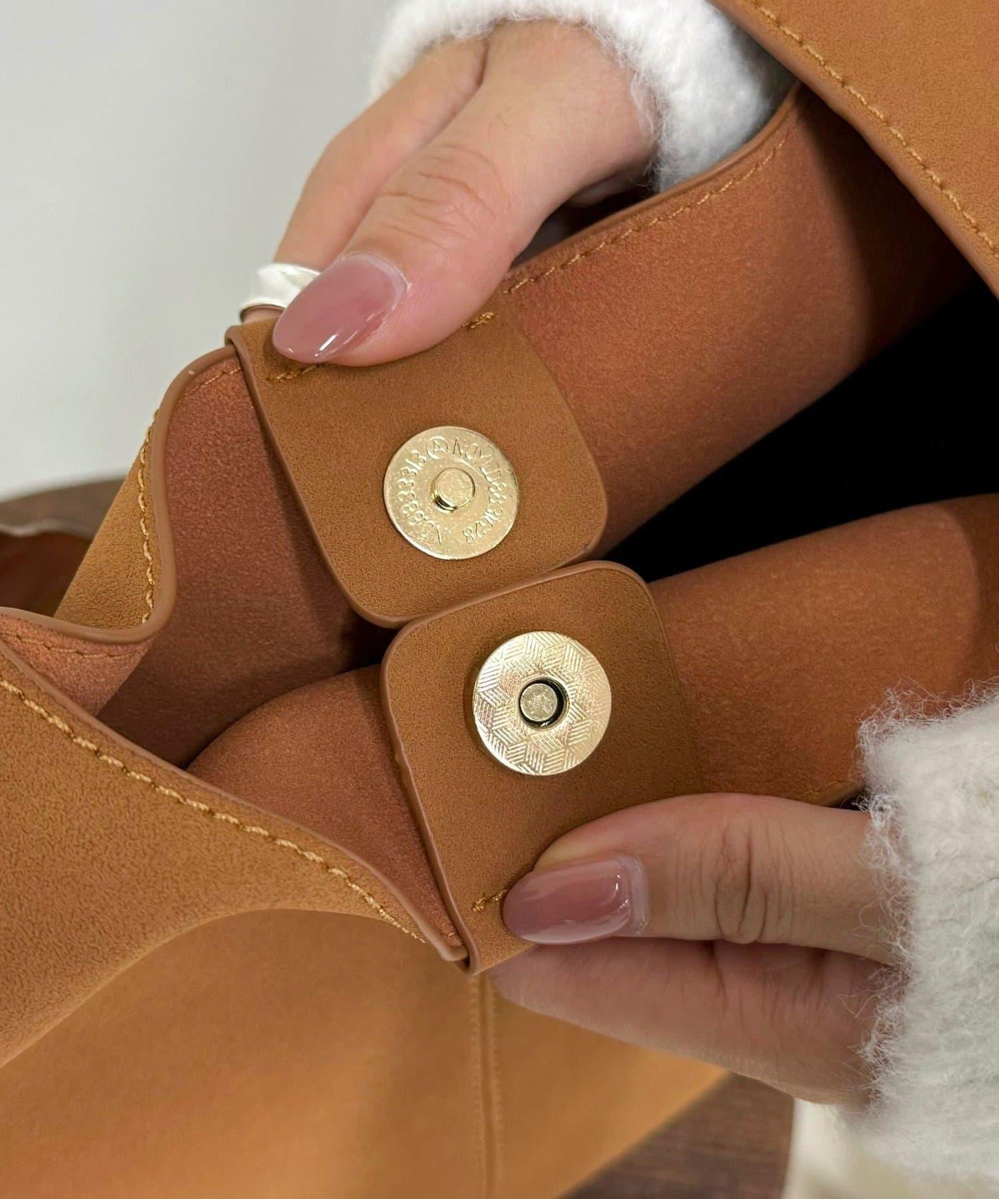 附化妝包圓形單肩包