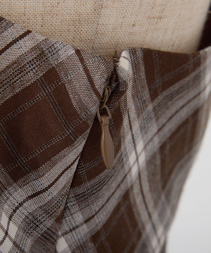 後背繫帶蕾絲吊帶連衣裙