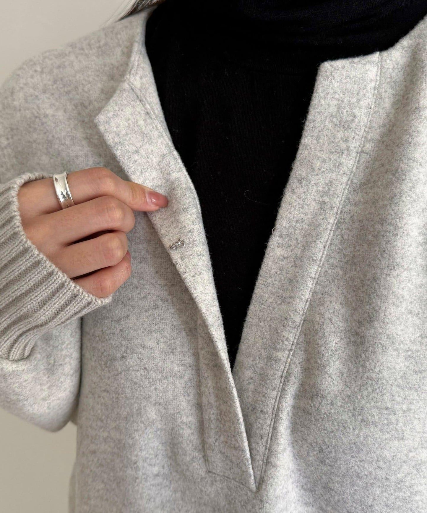 軟質針織呢連衣裙