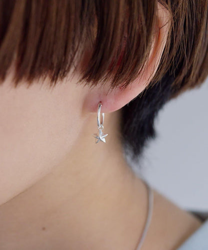 《スターリングシルバー使用》月亮造型耳釘