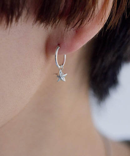 《スターリングシルバー使用》月亮造型耳釘