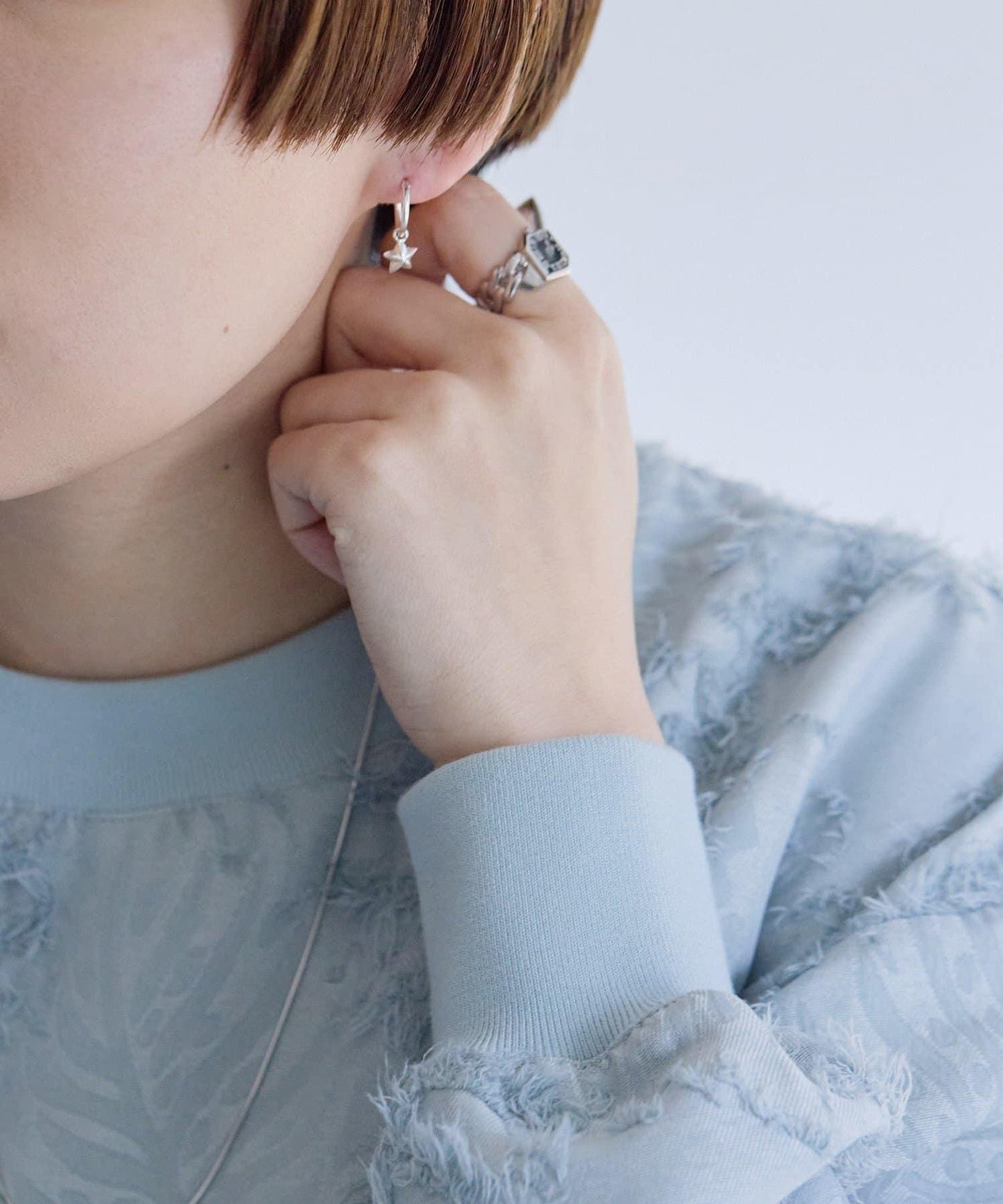 《スターリングシルバー使用》月亮造型耳釘