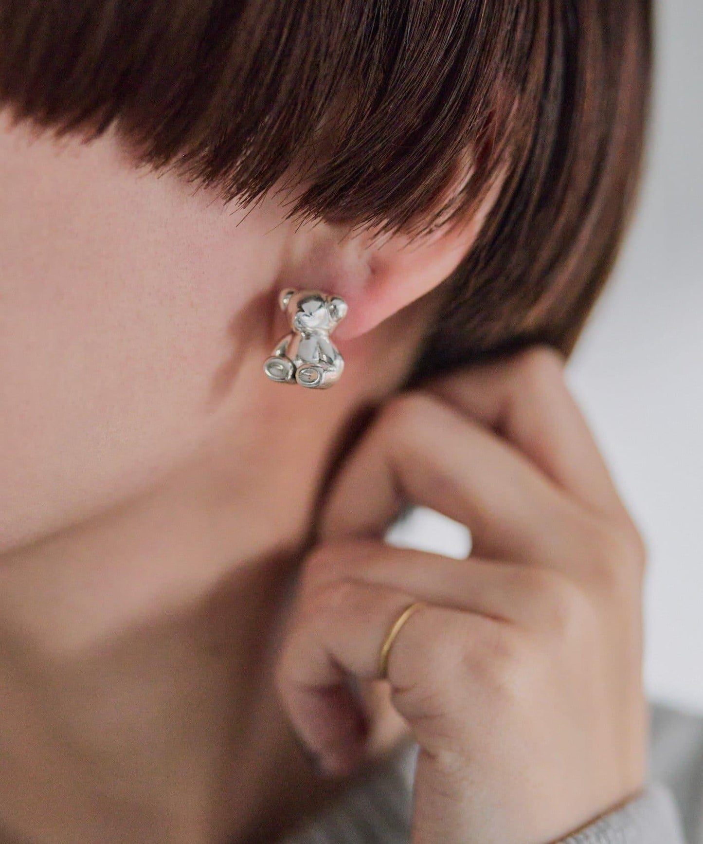 《スターリングシルバー使用》泰迪熊耳環