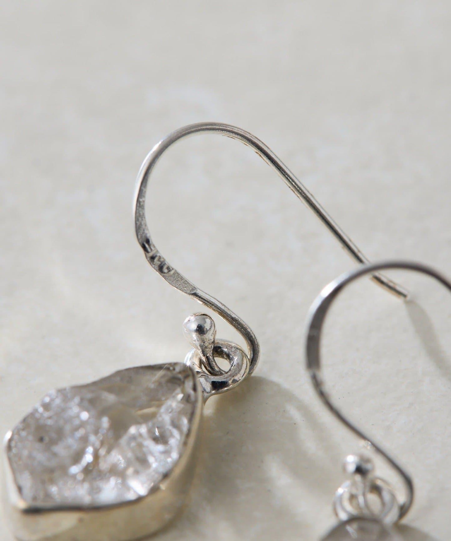 《スターリングシルバー使用》哈基瑪耳釘