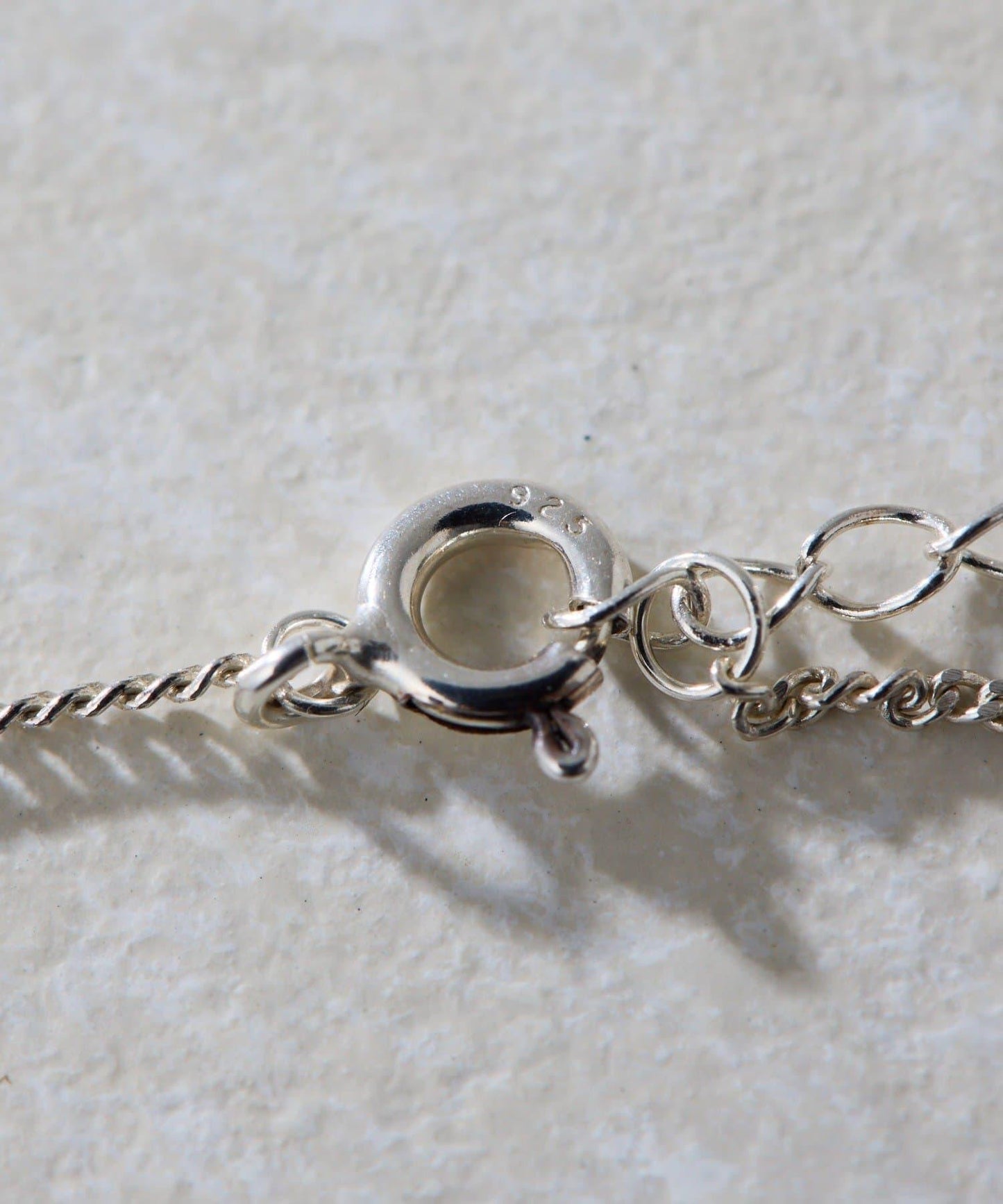 《スターリングシルバー使用》哈基瑪水晶項鍊