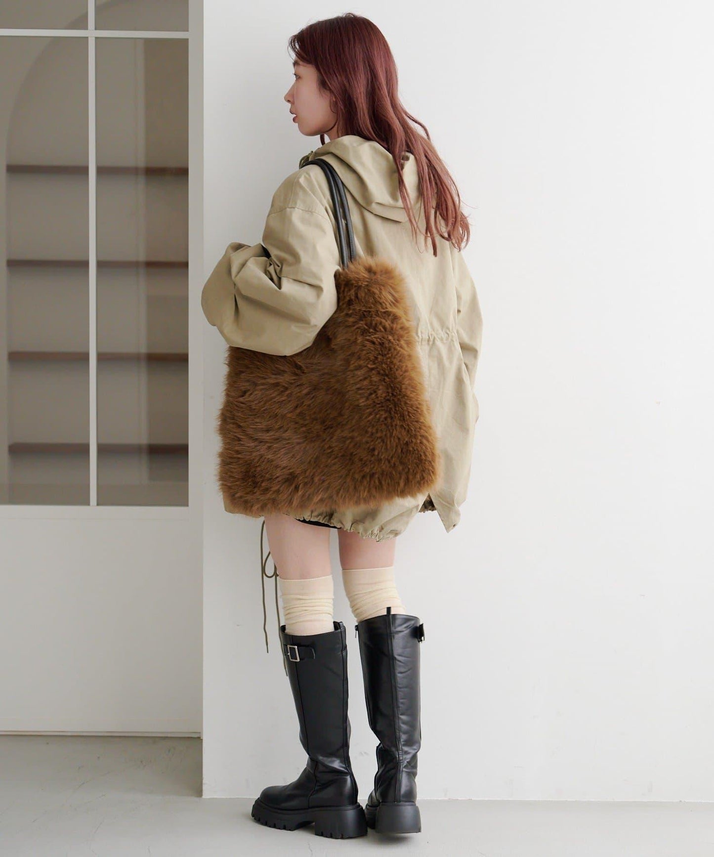 【A4尺寸】拉比毛手提包