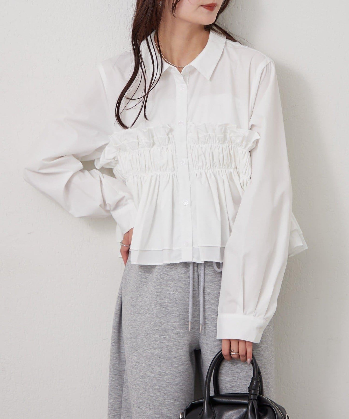 褶皺層疊女式襯衫