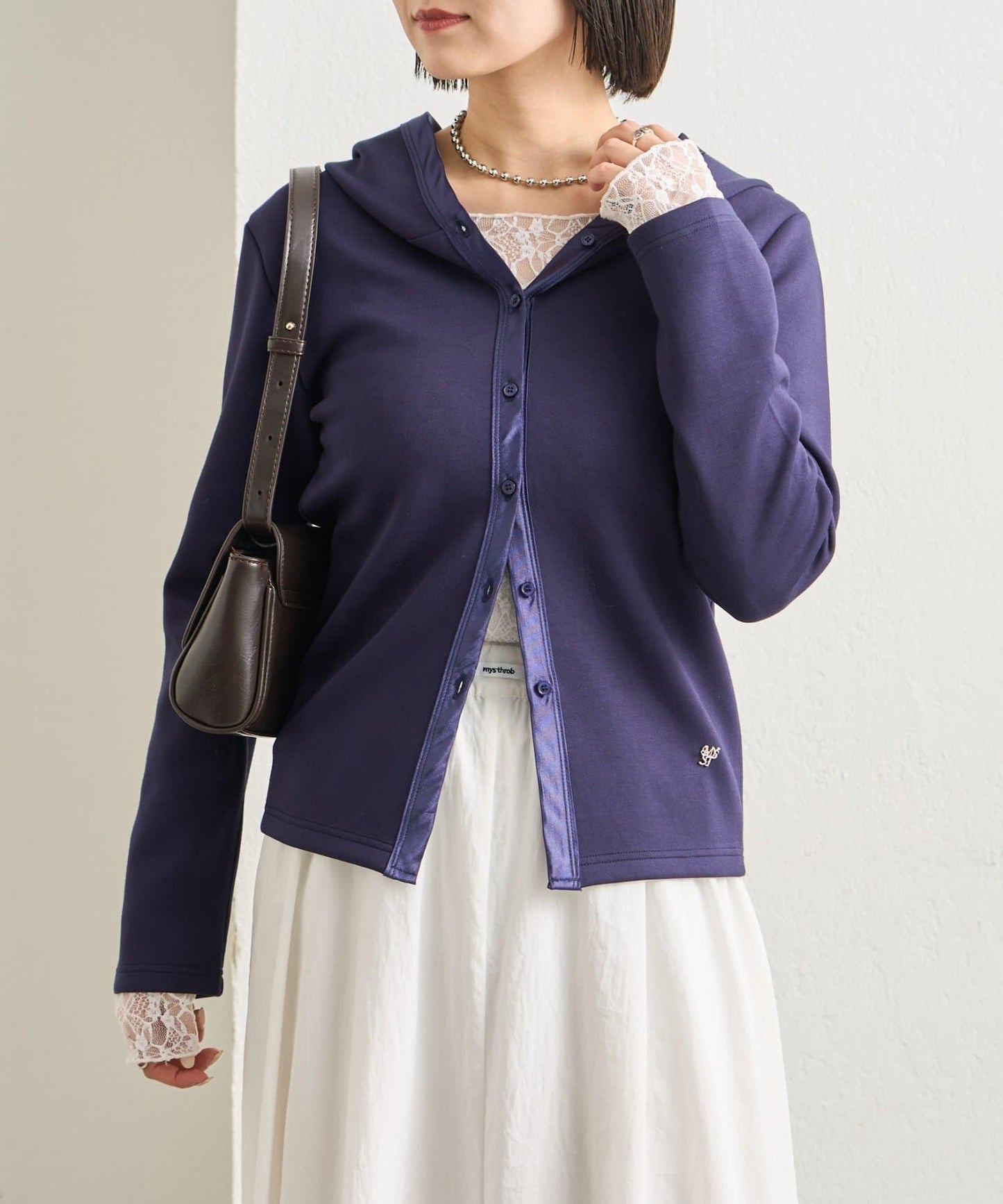 緞面拼接針織連帽衛衣